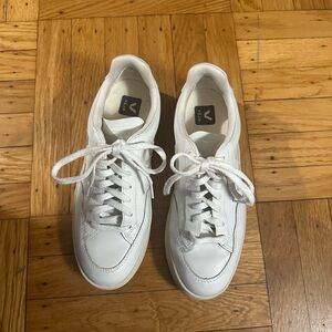 Veja White Women's Sneakers